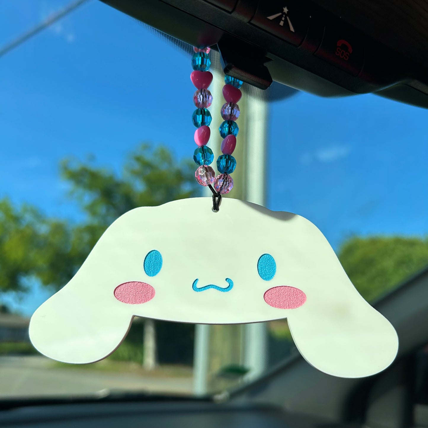 cinna car charm