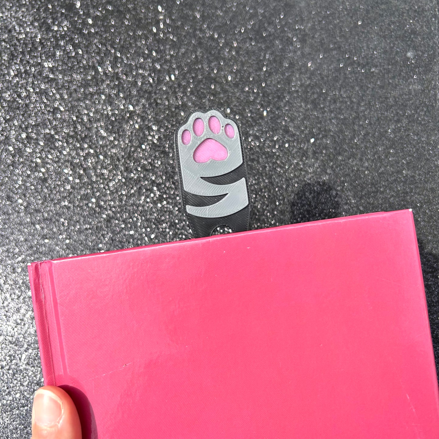 paw paper clip